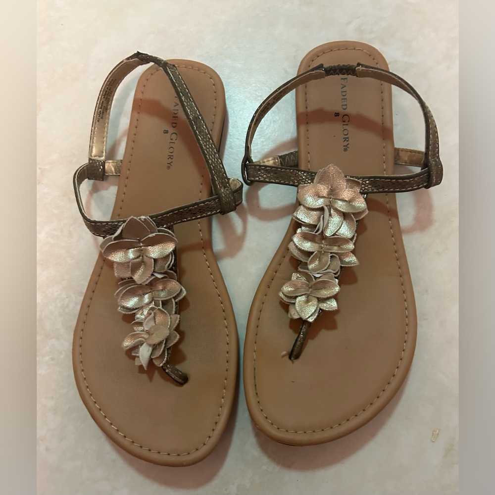 Faded Glory Women's Sandals - Gold and Tan